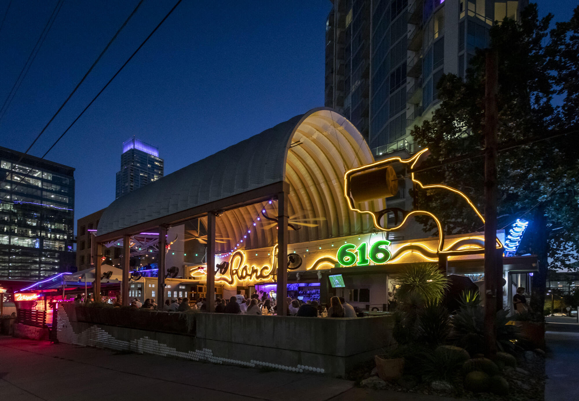 austin-restaurant-event-space-patio